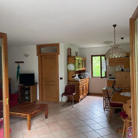 בקתה Gino's House